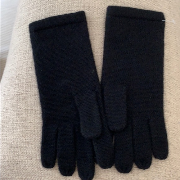 ❤️NWOT❤️GORGEOUS ❤️100% CASHMERE GLOVES❤️ - Picture 2 of 4